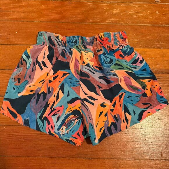 RARE Janji Women's 2" AFO Split Short, XXS, "Face Forward" multicolor - Picture 4 of 4